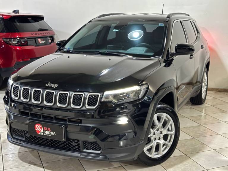 JEEP - COMPASS - 2022/2022 - Preta - R$ 109.900,00