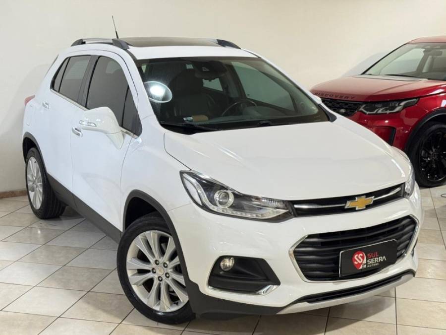 CHEVROLET - TRACKER - 2018/2019 - Branca - R$ 93.900,00