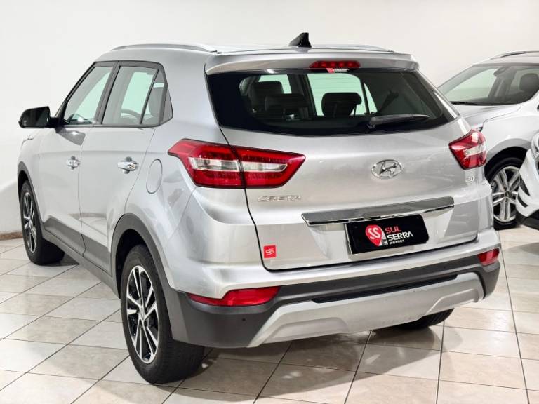 HYUNDAI - CRETA - 2020/2021 - Prata - R$ 107.900,00