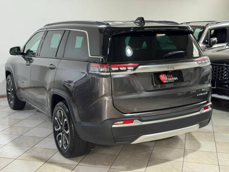 JEEP - COMMANDER - 2023/2024 - Cinza - R$ 176.900,00