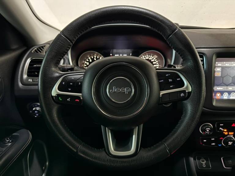 JEEP - COMPASS - 2018/2018 - Preta - R$ 89.900,00