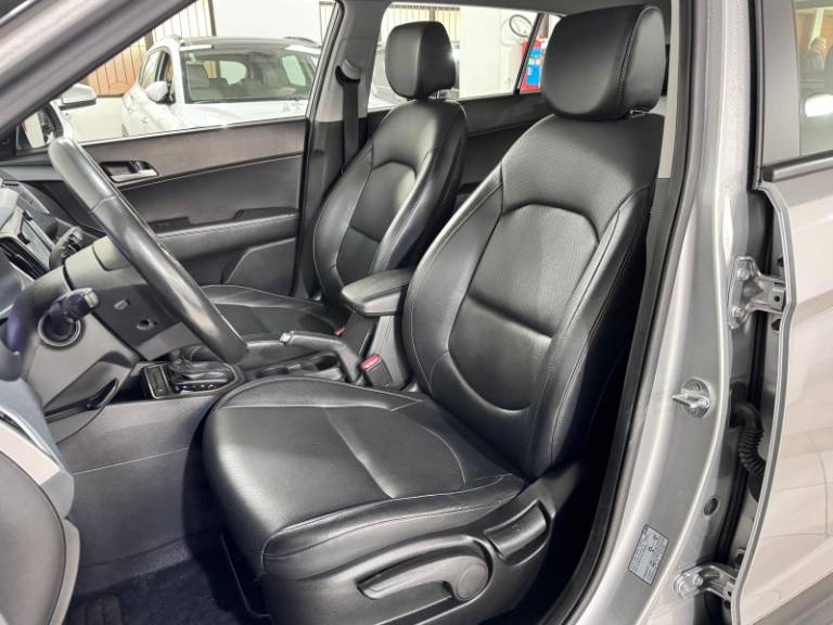 HYUNDAI - CRETA - 2020/2021 - Prata - R$ 107.900,00
