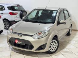FORD - FIESTA - 2013/2014 - Bronze - R$ 37.900,00