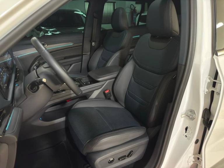 FORD - TERRITORY - 2024/2025 - Branca - R$ 189.900,00