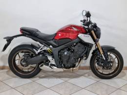 HONDA - CB 650R - 2021/2021 - Vermelha - R$ 48.900,00