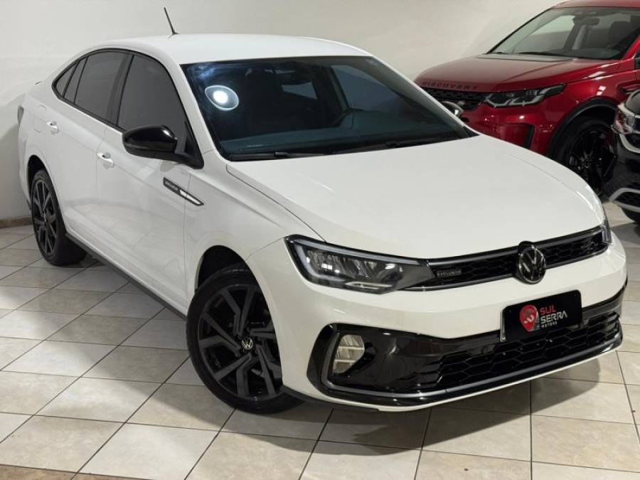 VOLKSWAGEN - VIRTUS - 2024/2024 - Branca - R$ 127.900,00