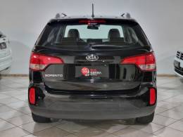 KIA MOTORS - SORENTO - 2014/2015 - Preta - R$ 78.900,00