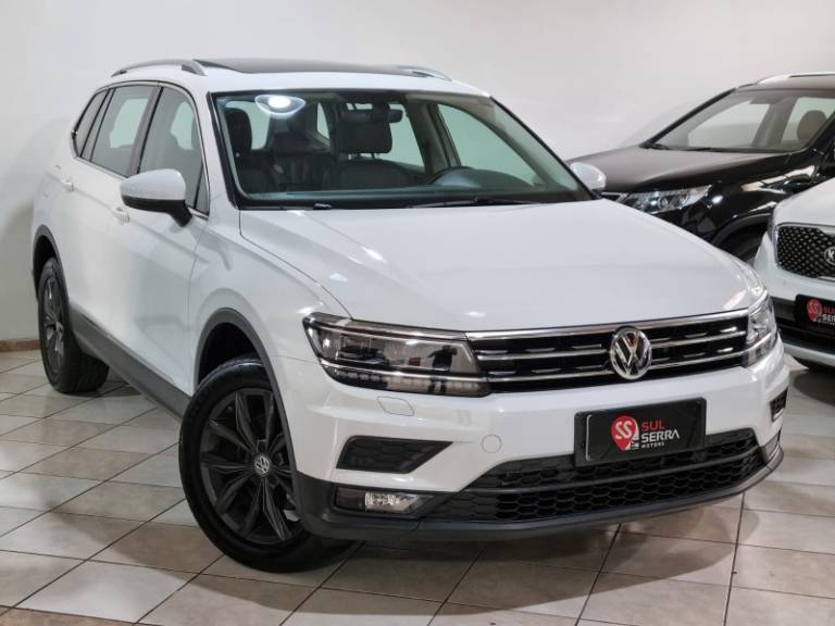 VOLKSWAGEN - TIGUAN - 2018/2018 - Branca - R$ 124.900,00