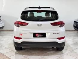 HYUNDAI - TUCSON - 2021/2022 - Branca - R$ 122.900,00