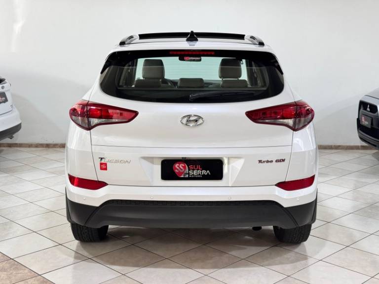 HYUNDAI - TUCSON - 2021/2022 - Branca - R$ 122.900,00