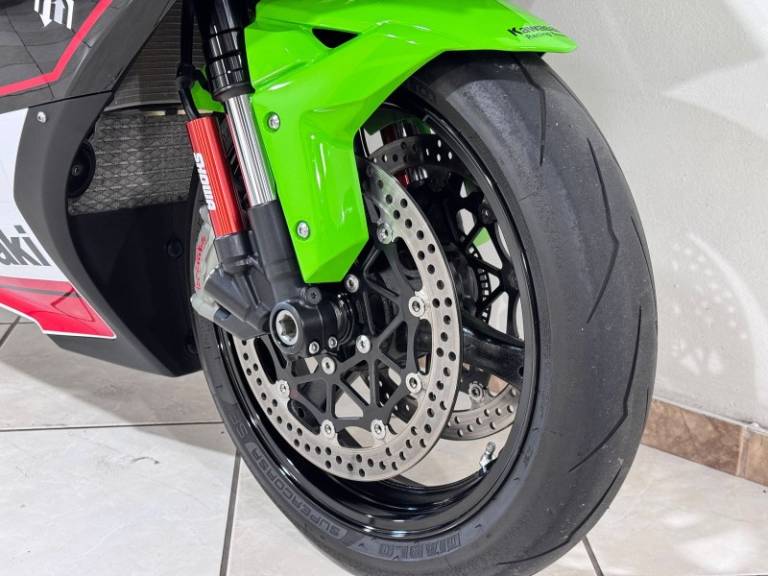 KAWASAKI - NINJA ZX-10R - 2022/2022 - Verde - R$ 92.900,00