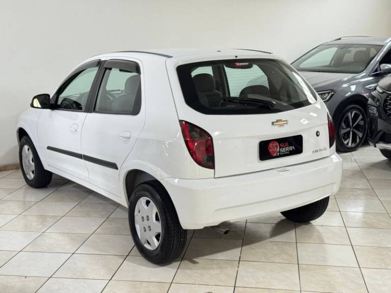 CHEVROLET - CELTA - 2014/2015 - Branca - R$ 36.900,00