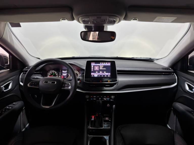 JEEP - COMPASS - 2022/2022 - Preta - R$ 109.900,00