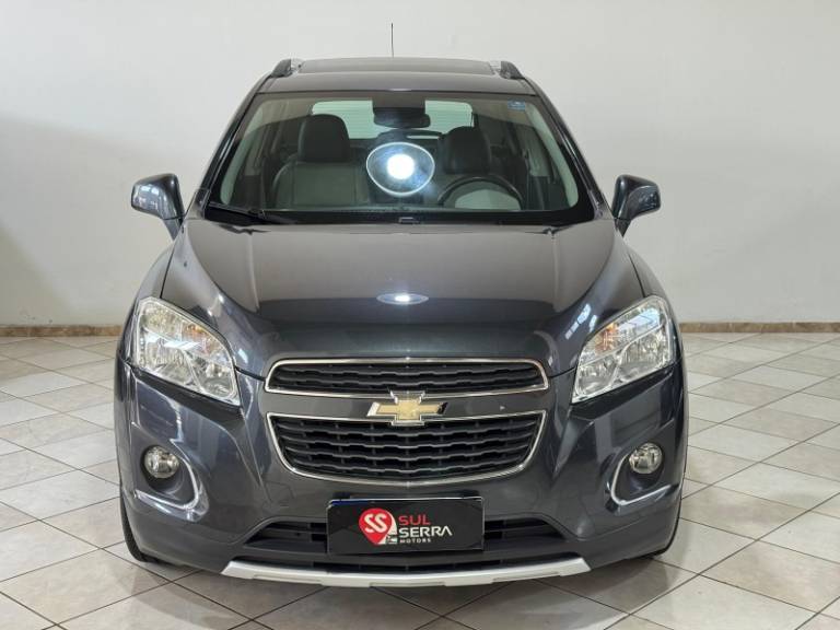 CHEVROLET - TRACKER - 2015/2015 - Cinza - R$ 68.900,00