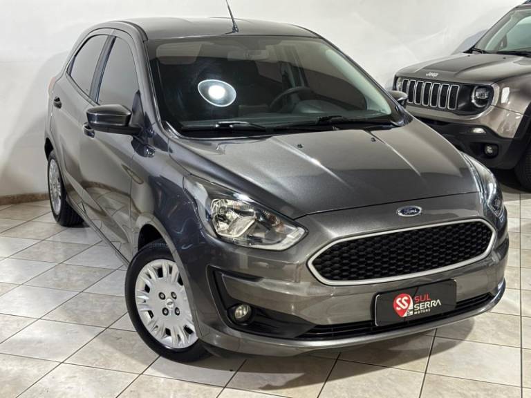 FORD - KA - 2019/2020 - Cinza - R$ 49.900,00