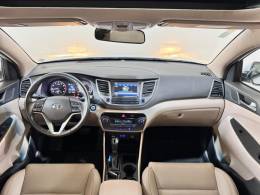 HYUNDAI - TUCSON - 2021/2022 - Branca - R$ 122.900,00