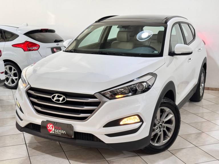 HYUNDAI - TUCSON - 2021/2022 - Branca - R$ 122.900,00
