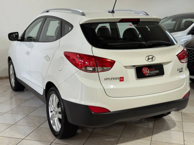HYUNDAI - IX35 - 2012/2013 - Branca - R$ 67.900,00