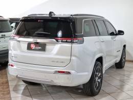 JEEP - COMMANDER - 2023/2023 - Branca - R$ 224.900,00