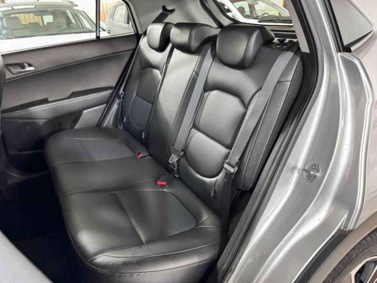 HYUNDAI - CRETA - 2020/2021 - Prata - R$ 107.900,00