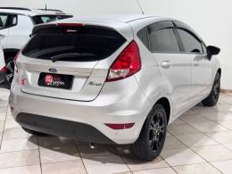 FORD - FIESTA - 2016/2016 - Prata - R$ 47.900,00