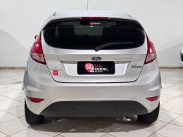 FORD - FIESTA - 2016/2016 - Prata - R$ 47.900,00