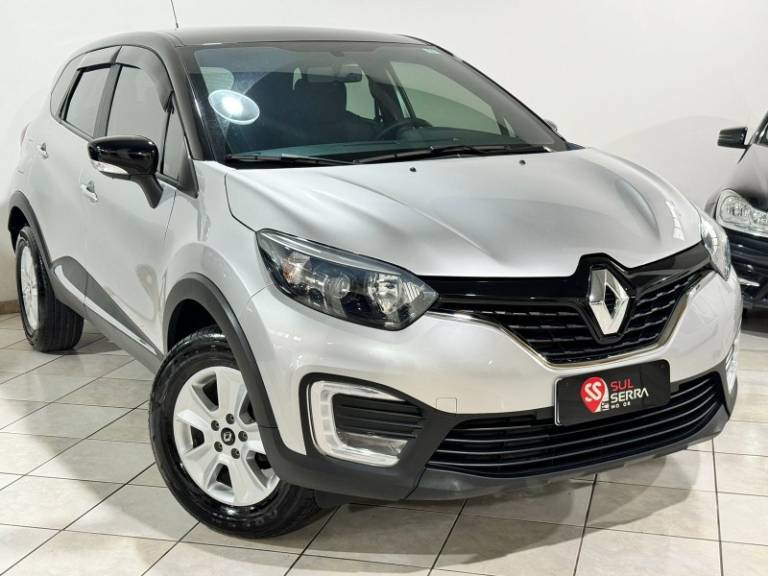 RENAULT - CAPTUR - 2020/2021 - Prata - R$ 82.900,00