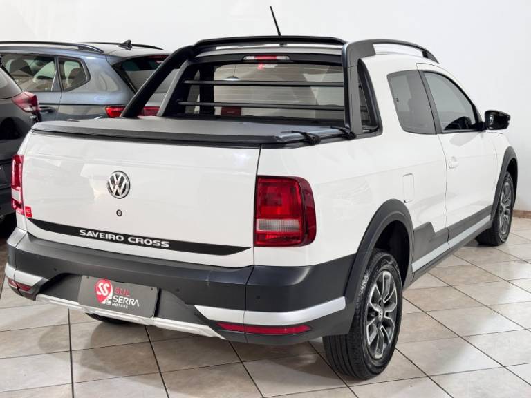 VOLKSWAGEN - SAVEIRO - 2019/2020 - Branca - R$ 84.900,00