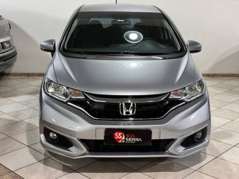 HONDA - FIT - 2018/2018 - Prata - R$ 76.900,00