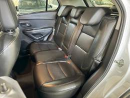 CHEVROLET - TRACKER - 2018/2019 - Branca - R$ 93.900,00