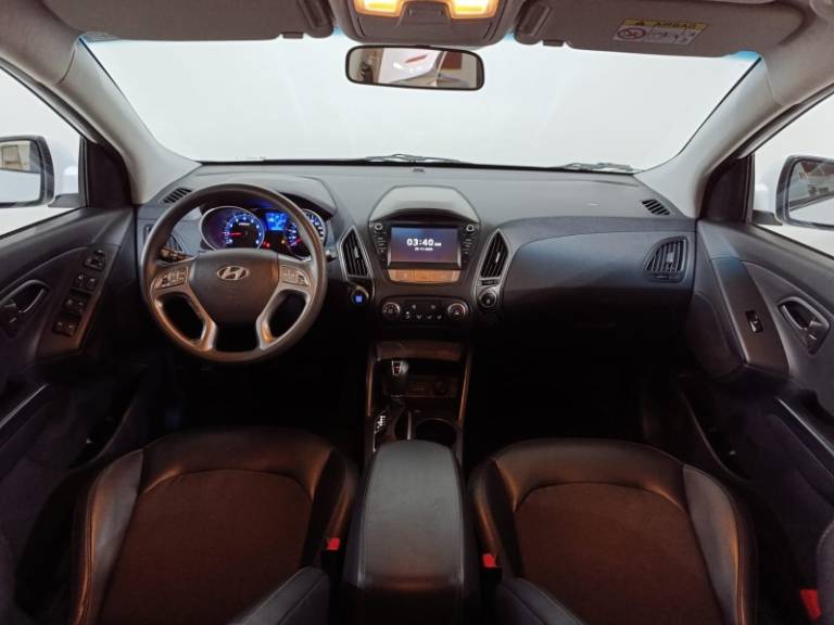 HYUNDAI - IX35 - 2019/2020 - Branca - R$ 96.900,00