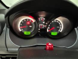 FORD - FIESTA - 2013/2014 - Bronze - R$ 37.900,00