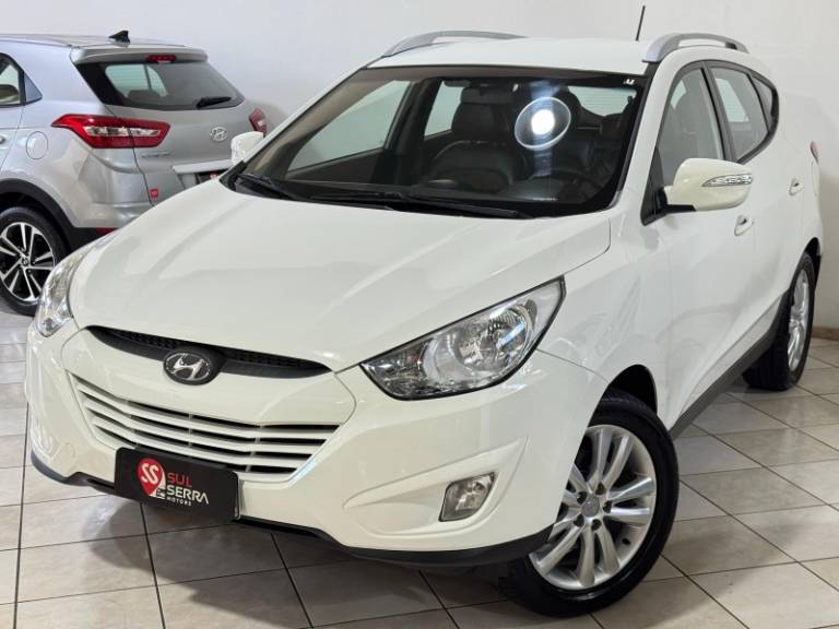 HYUNDAI - IX35 - 2012/2013 - Branca - R$ 67.900,00