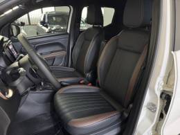 FIAT - STRADA - 2024/2024 - Branca - R$ 126.900,00