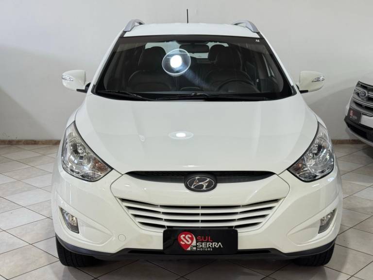 HYUNDAI - IX35 - 2012/2013 - Branca - R$ 67.900,00