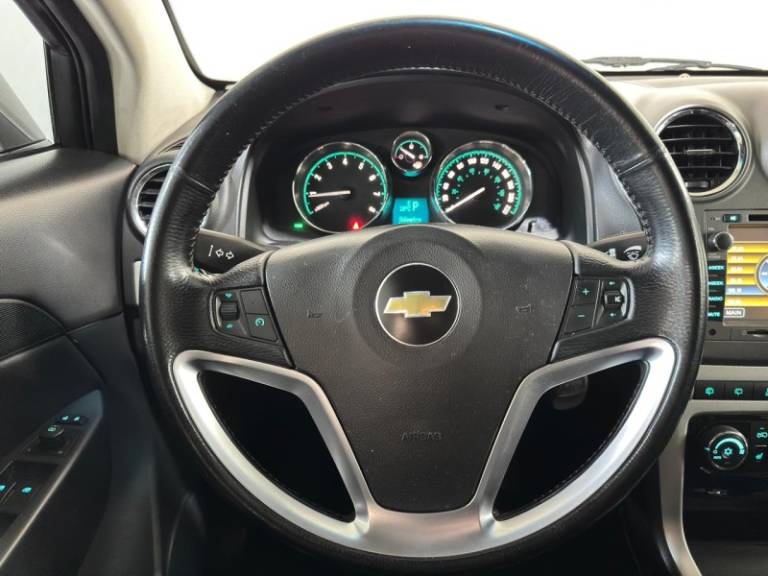 CHEVROLET - CAPTIVA - 2012/2013 - Cinza - R$ 45.900,00
