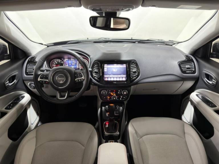 JEEP - COMPASS - 2020/2020 - Preta - R$ 124.900,00