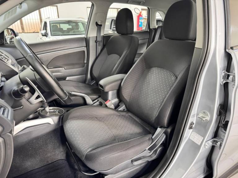 MITSUBISHI - ASX - 2012/2012 - Prata - R$ 58.900,00