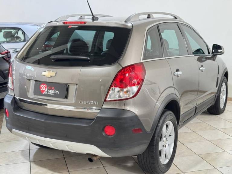 CHEVROLET - CAPTIVA - 2012/2013 - Cinza - R$ 45.900,00