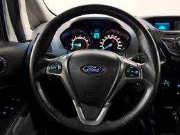 FORD - ECOSPORT - 2015/2016 - Branca - R$ 59.900,00