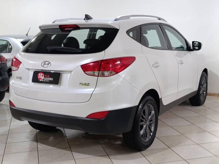 HYUNDAI - IX35 - 2019/2020 - Branca - R$ 96.900,00