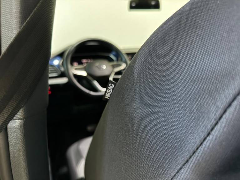 VOLKSWAGEN - T-CROSS - 2023/2023 - Branca - R$ 116.900,00