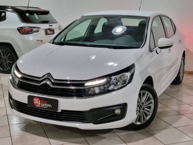 CITROËN - C4 LOUNGE - 2018/2019 - Branca - R$ 69.900,00