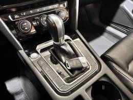 VOLKSWAGEN - PASSAT - 2018/2018 - Branca - R$ 149.900,00