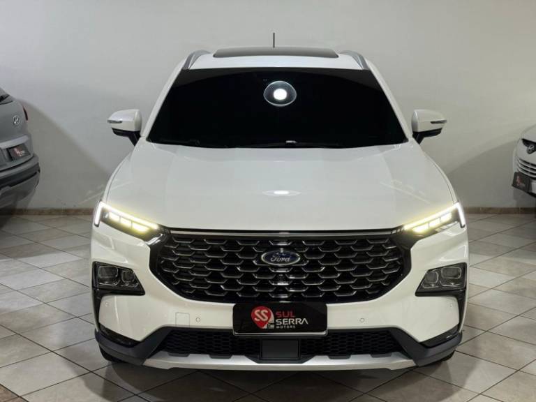 FORD - TERRITORY - 2024/2025 - Branca - R$ 189.900,00