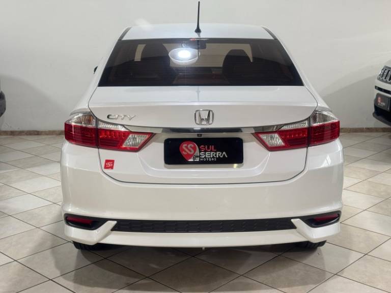 HONDA - CITY - 2019/2020 - Branca - R$ 88.900,00