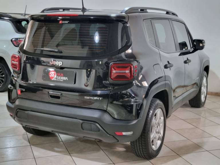 JEEP - RENEGADE - 2023/2024 - Preta - R$ 121.900,00