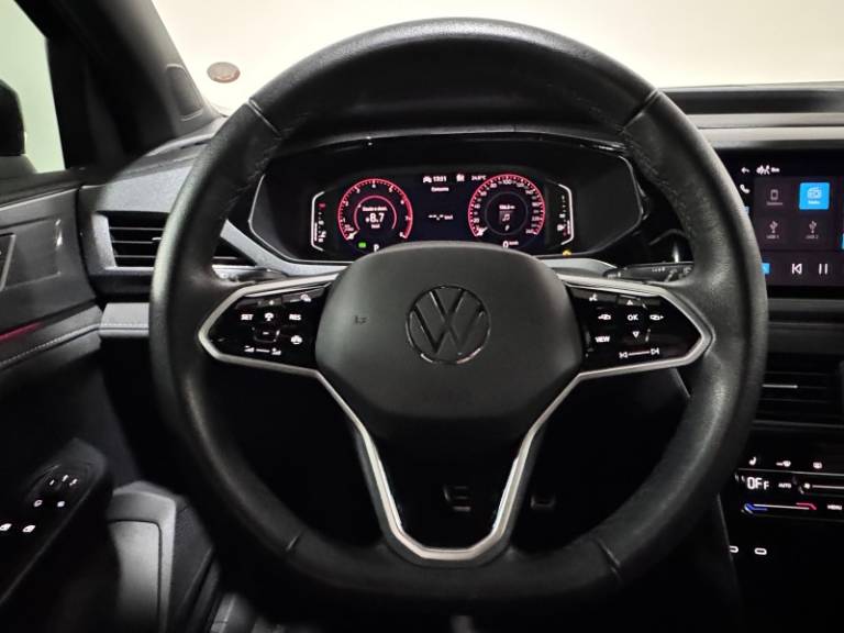 VOLKSWAGEN - TAOS - 2023/2023 - Preta - R$ 154.900,00
